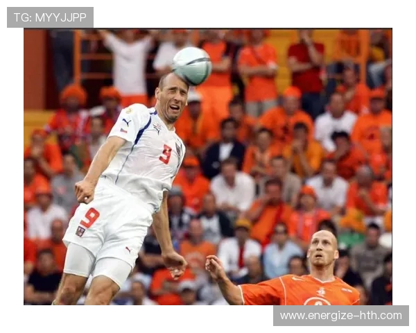 足球界光头球星大盘点 谁是你心中的无敌头球王